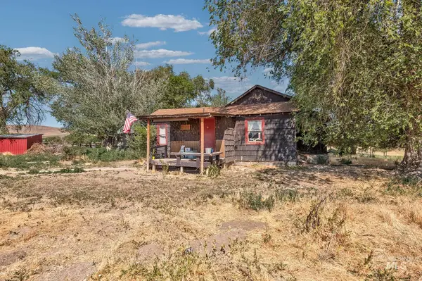 2894 Little Valley Rd, Harper, OR 97906