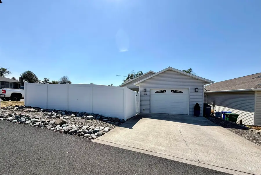 1815 16th Street, Lewiston, ID 83501 - #2