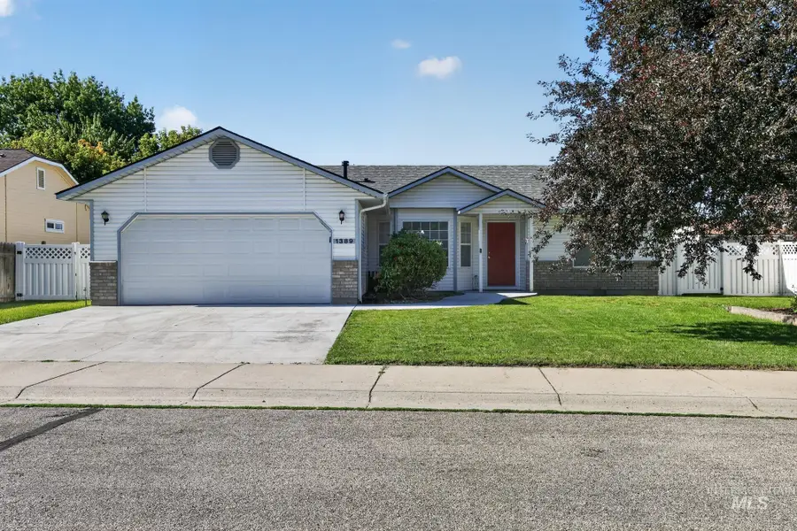 1389 E Tourmaline St, Meridian, ID 83646 - #2