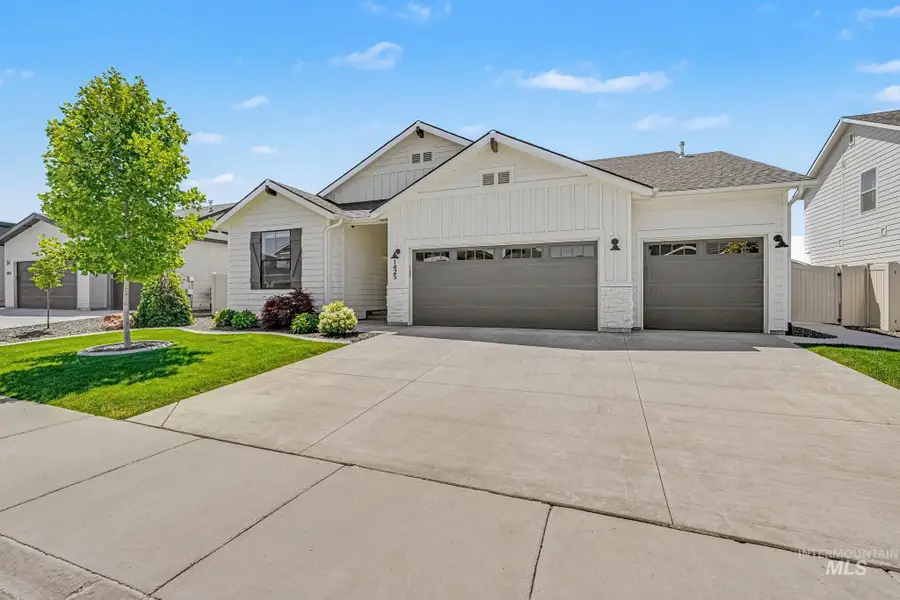 1425 W Riodosa Dr, Meridian, ID 83642 - #2