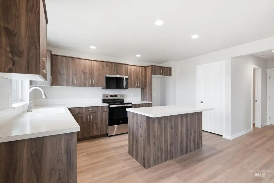 1486 Sunday River St, Middleton, ID 83644 - #3