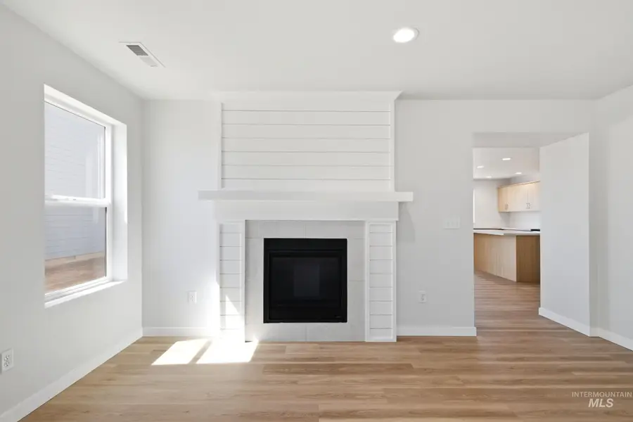1518 Sunday River St, Middleton, ID 83644 - #3