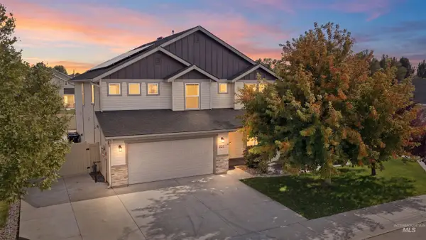 221 W Yosemite St, Meridian, ID 83646