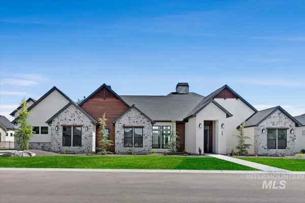 539 Century Ave, Middleton, ID 83644