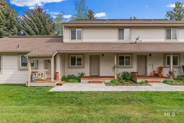 741 Willow Dr #B-4, Hailey, ID 83333