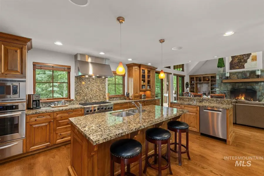 170 Bordeaux St, Ketchum, ID 83340 - #3