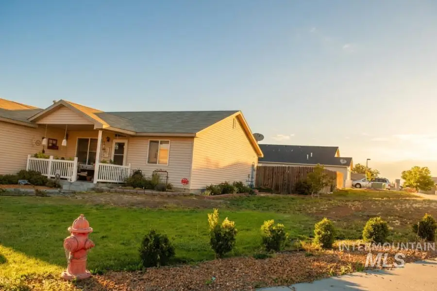 1188 NE Rockridge, Mountain Home, ID 83647 - #2