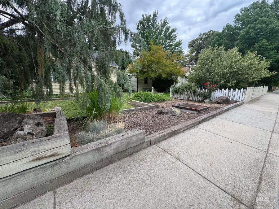 5301 W Ponder Street, Boise, ID 83705 - #2