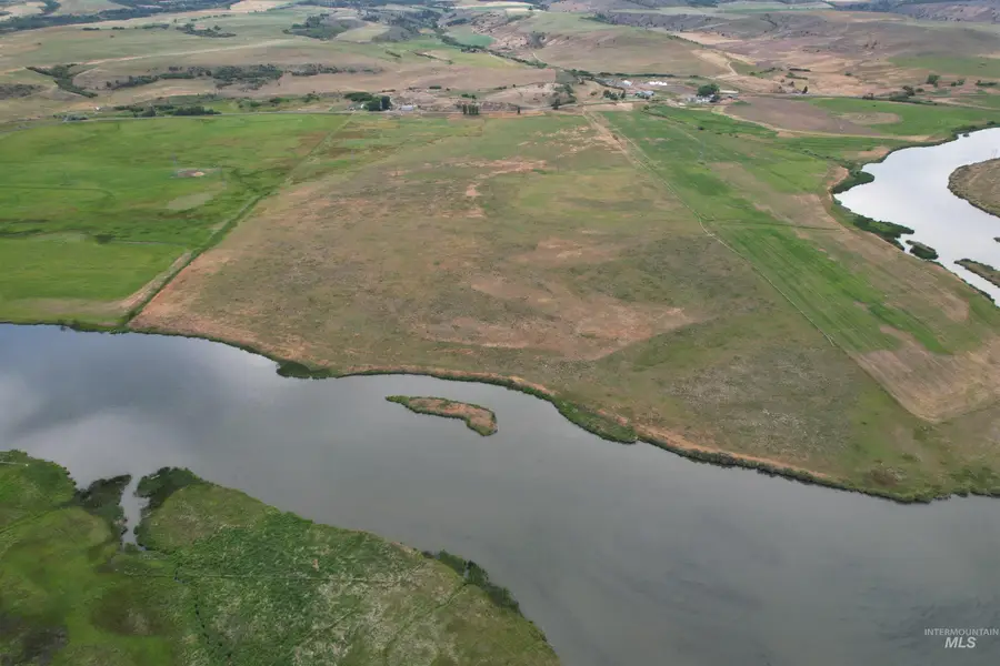 392 River Rd, Grace, ID 83241 - #3