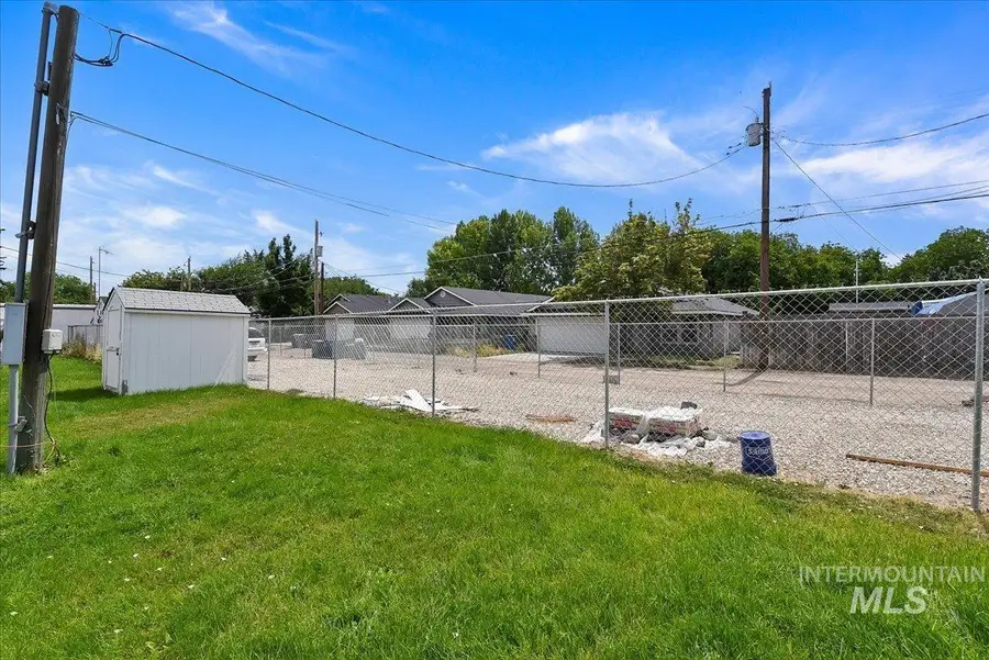 912 4th Ave N, Nampa, ID 83687 - #3