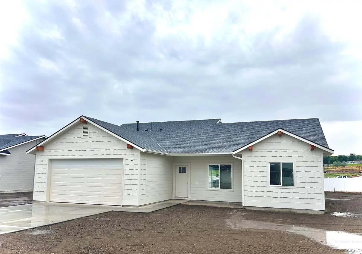 937 Sierra Street, Vale, OR 97918 - #1