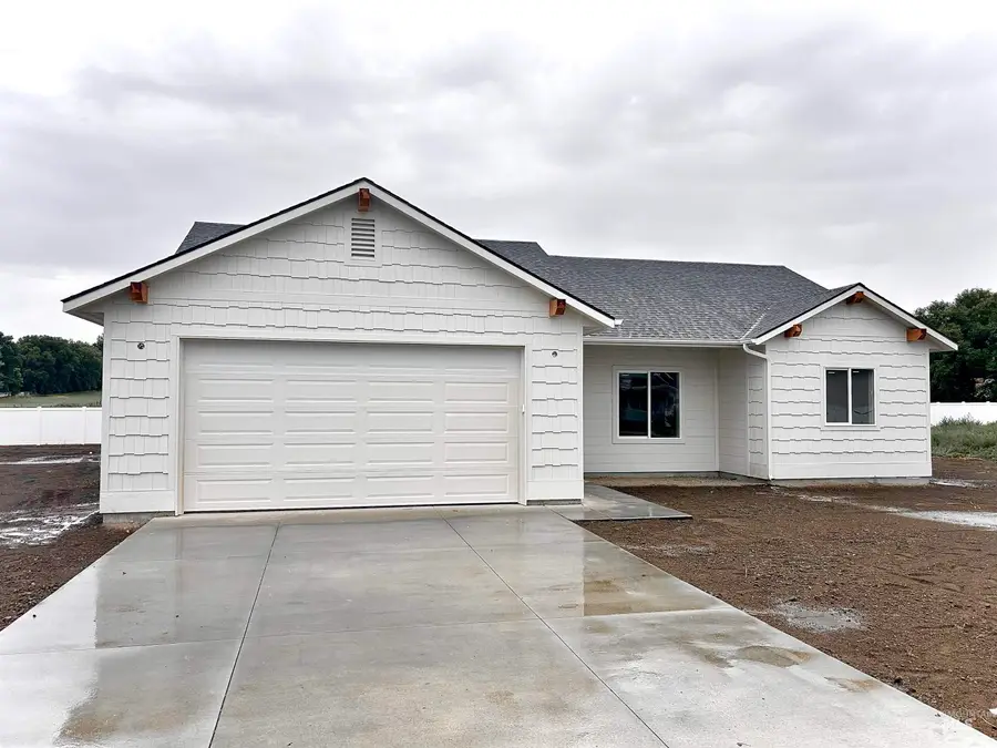 937 Sierra Street, Vale, OR 97918 - #2
