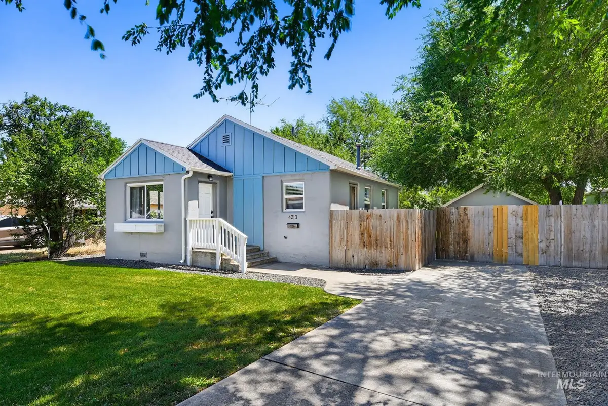 4213 W Clark St, Boise, ID 83705 - #1