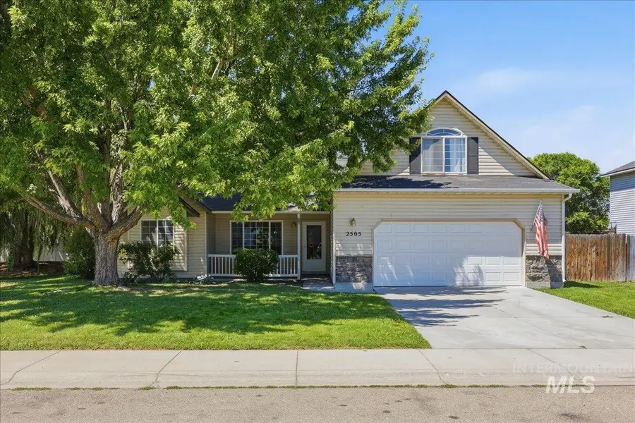 2505 S Bluegrass Dr, Nampa, ID 83686 - #3