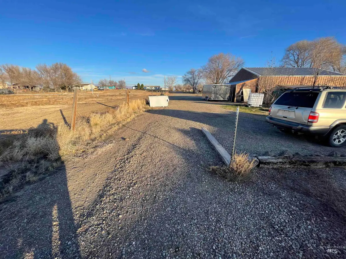 319 SW Fly By Ave, Mountain Home, ID 83647 - #1