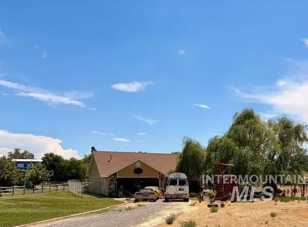 1915 East 3100 South, Wendell, ID 83355