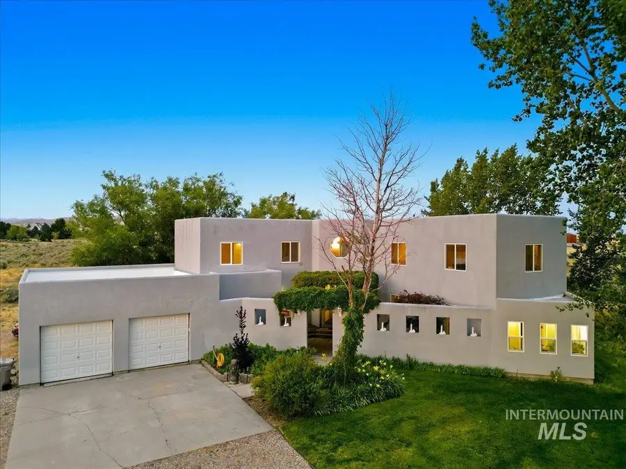 90 S Regina Rd, Mayfield, ID 83716 - #2