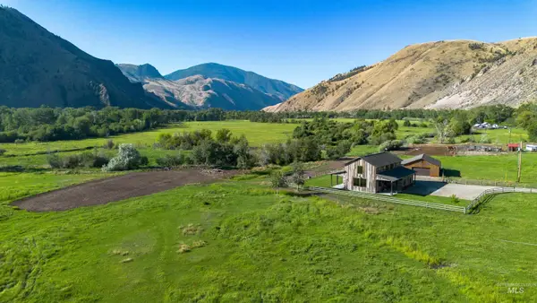 13 Truth Dr, Salmon, ID 83467