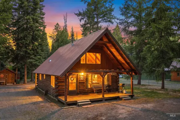 12806 Hereford Rd, Donnelly, ID 83615