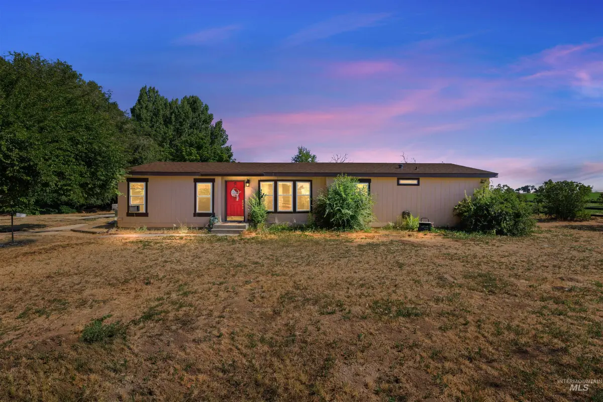 6470 Sunrise Ave, Nampa, ID 83686 - #1