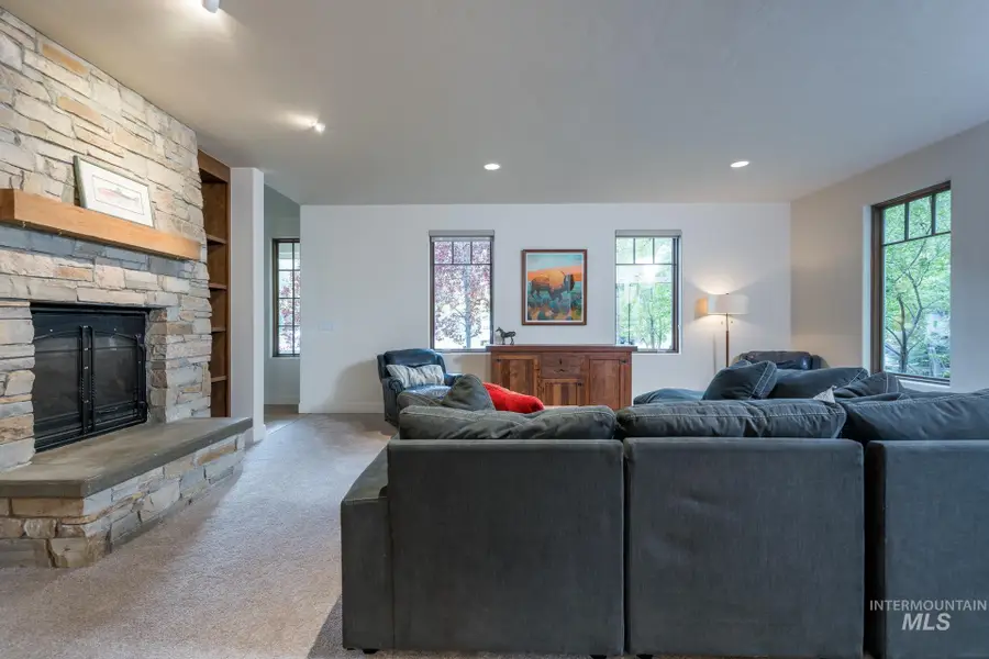 1051 Triumph Dr, Hailey, ID 83333 - #2