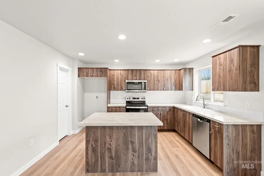 1452 Sunday River St, Middleton, ID 83644 - #3