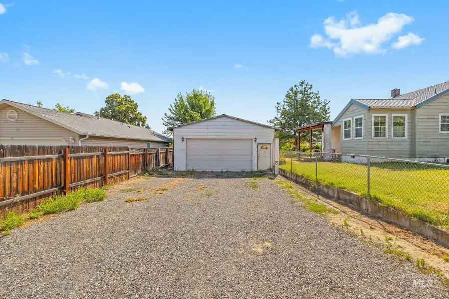 1446 Libby Street, Clarkston, WA 99403 - #2