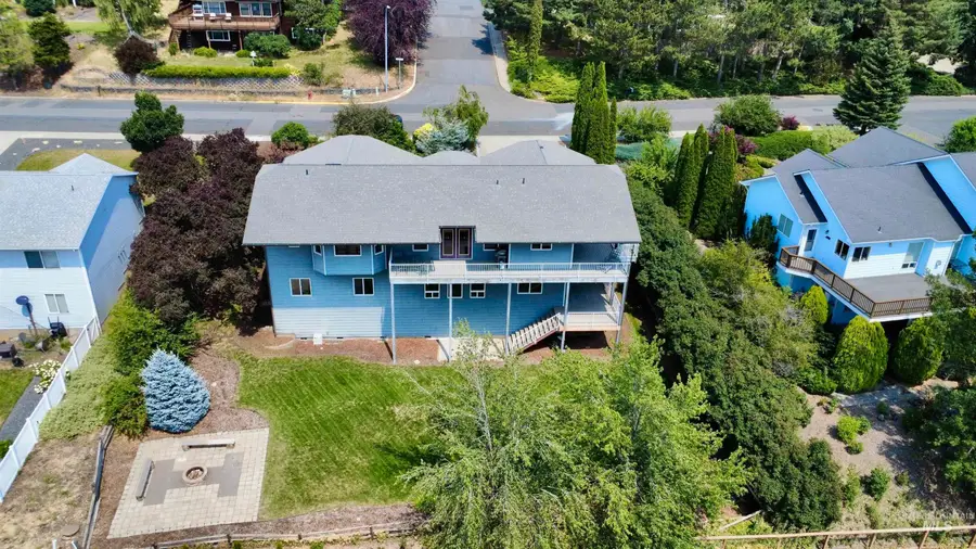 793 Indian Hills Dr, Moscow, ID 83843 - #2