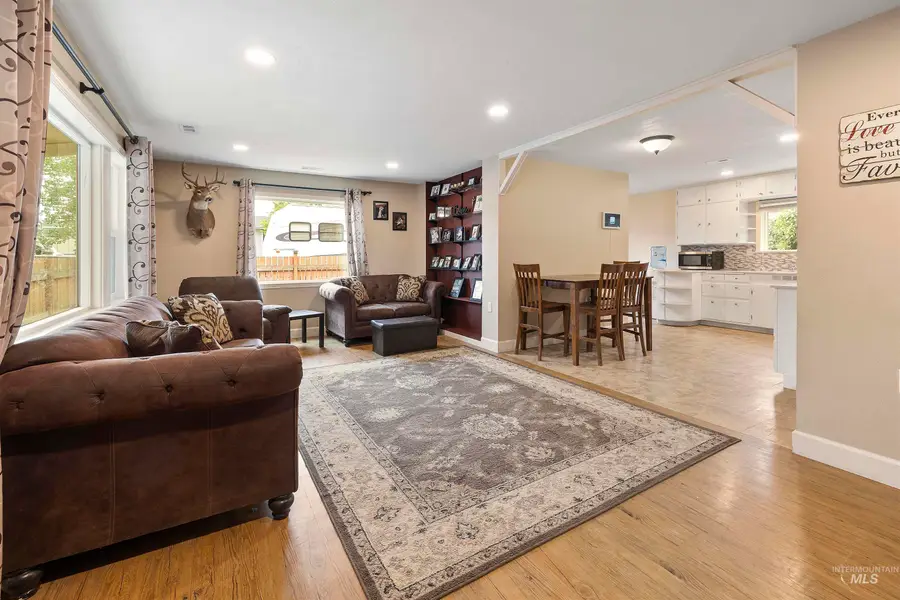619 Burrell Ave, Lewiston, ID 83501 - #3
