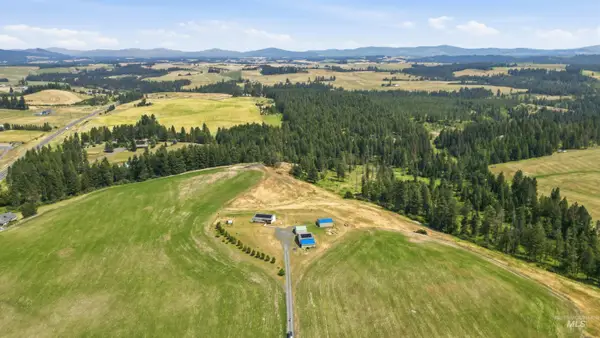 1028 Granlund Rd, Troy, ID 83871