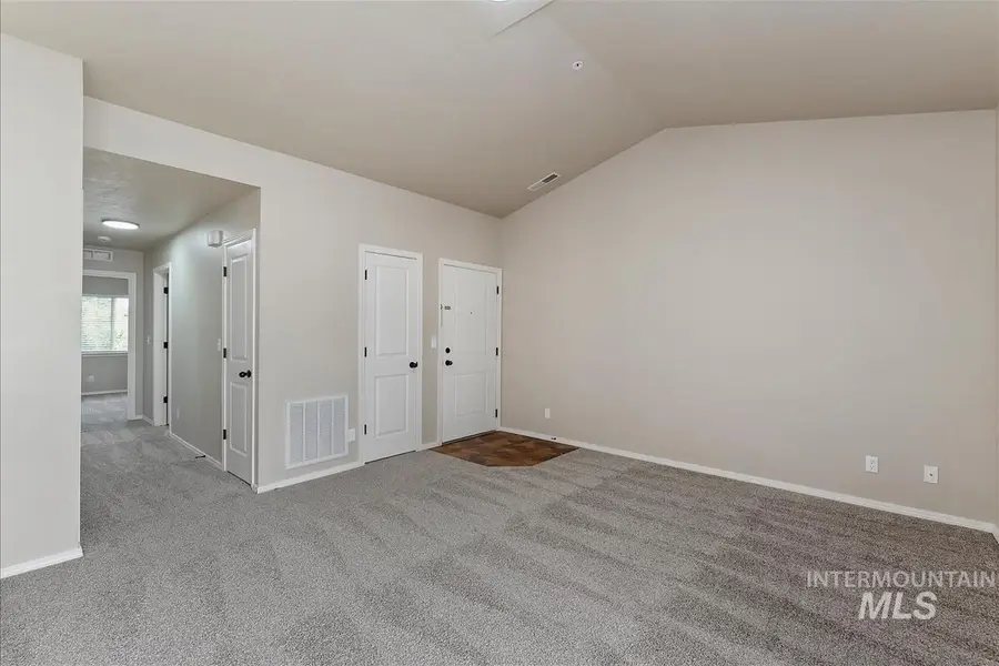 1527 W Alexandra Ln, Boise, ID 83705 - #2