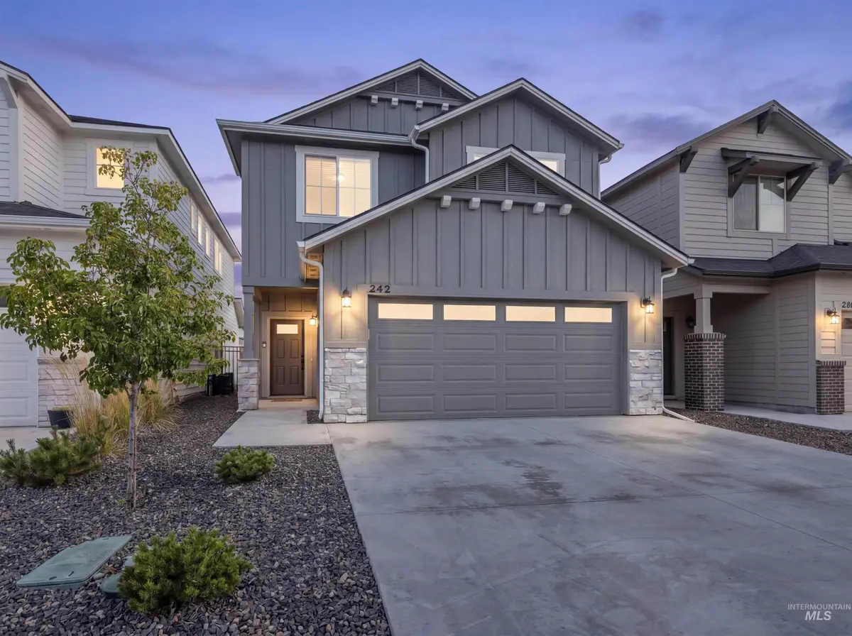 242 W Hyndman Drive, Meridian, ID 83642 - #1