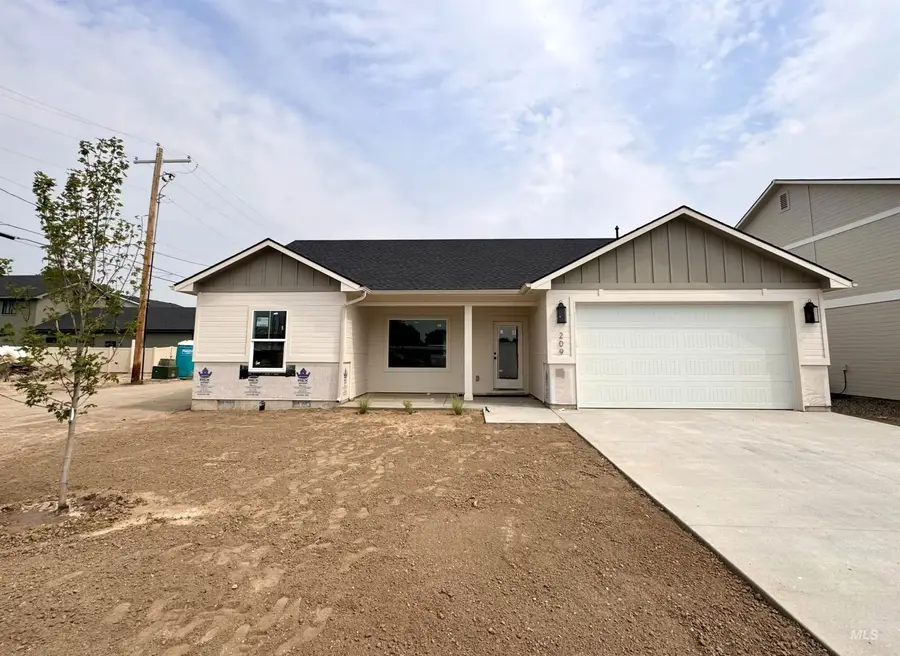 209 E Elm, New Plymouth, ID 83655 - #2