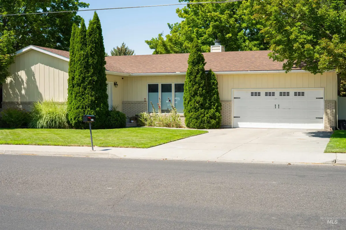 2711 Elizabeth Blvd, Twin Falls, ID 83301 - #1