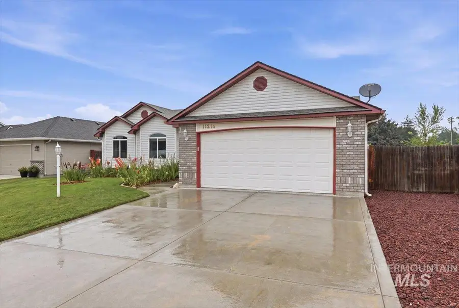 11214 W Poppy St, Boise, ID 83713 - #2