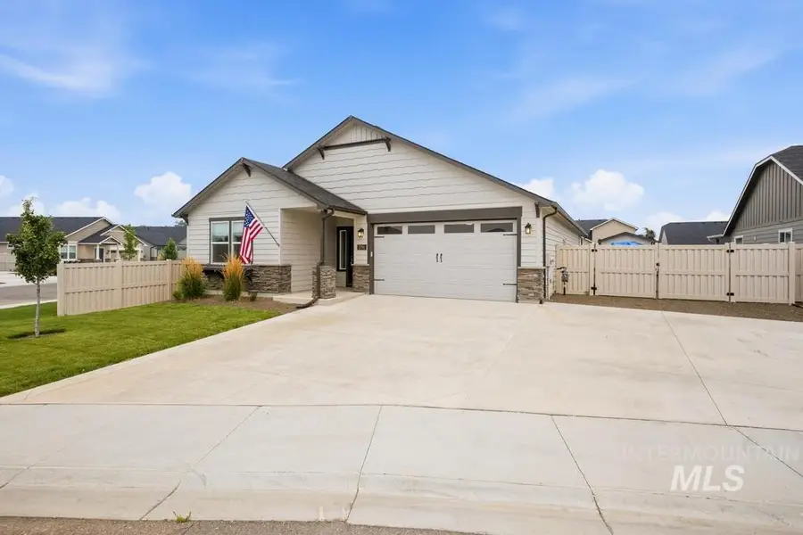 5790 E Lekeitio Village Dr, Nampa, ID 83687 - #2