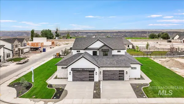 537 Canyon Mist Dr, Twin Falls, ID 83301