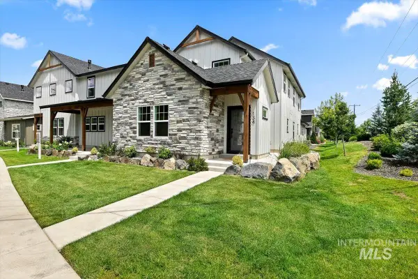 134, 142, 150 N Edgewood Ln, Eagle, ID 83616