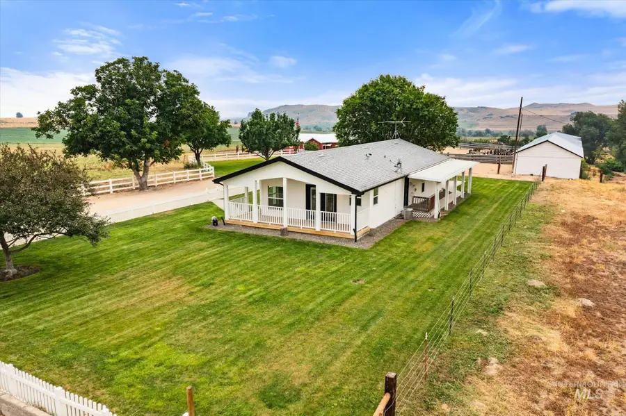 2283 Canyon Rd S, Melba, ID 83641 - #2