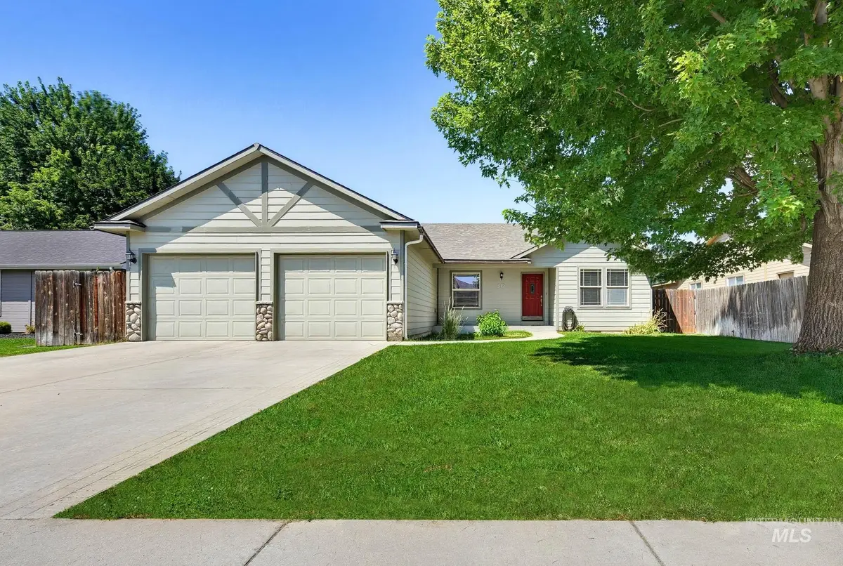 912 Valiant St, Middleton, ID 83644 - #1