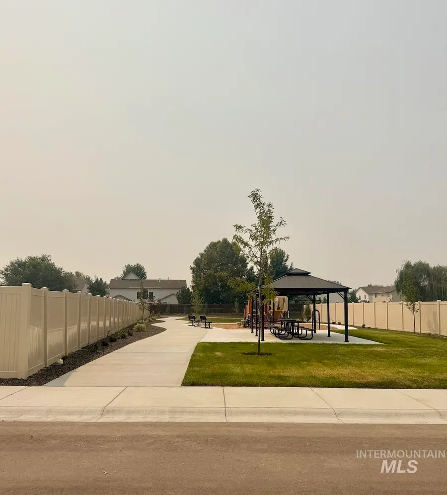 782 Shire Street, Middleton, ID 83644 - #3