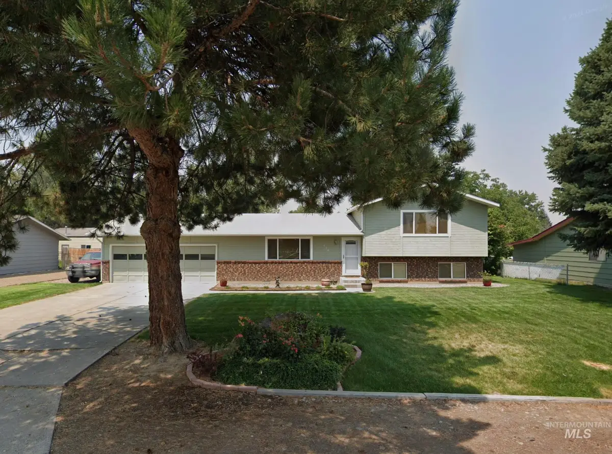 130 Nw Carrie Circle, Mountain Home, ID 83647 - #1