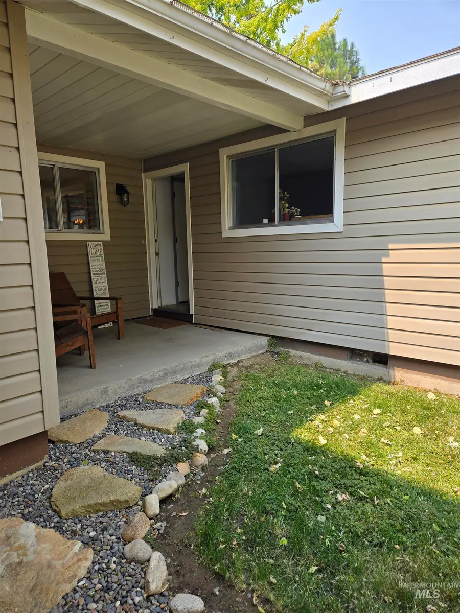 525 Reiter Dr, Ontario, OR 97914 - #3