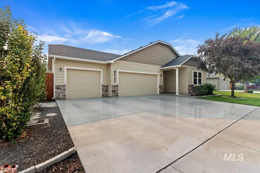 6296 S Ironwood Ave, Boise, ID 83709 - #2