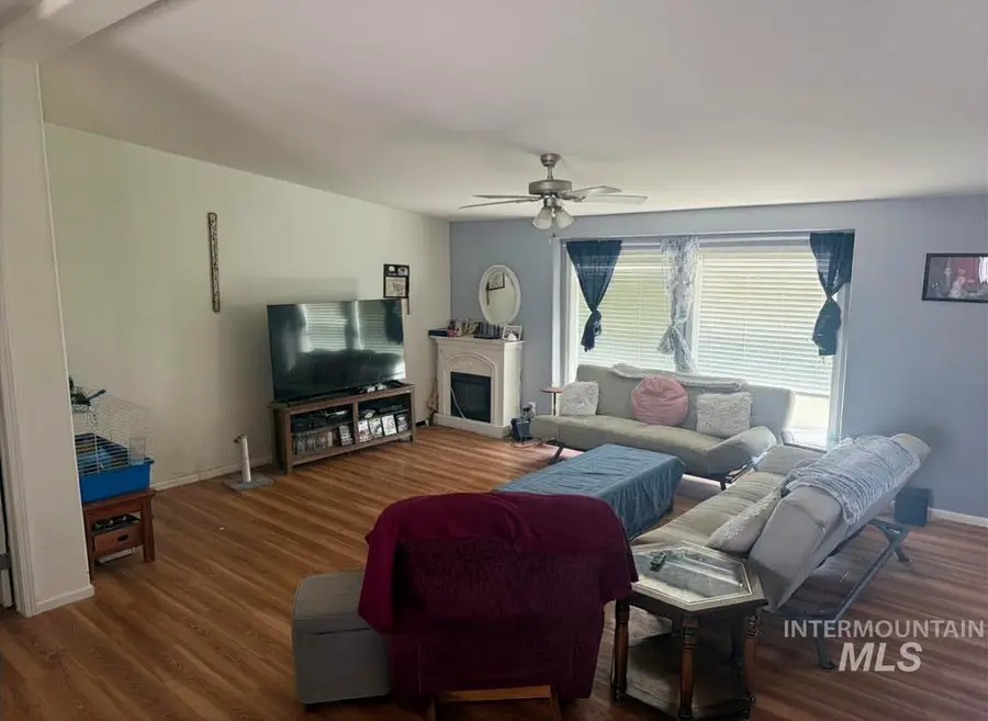 100 Ellsworth Street, Vale, OR 97918 - #3