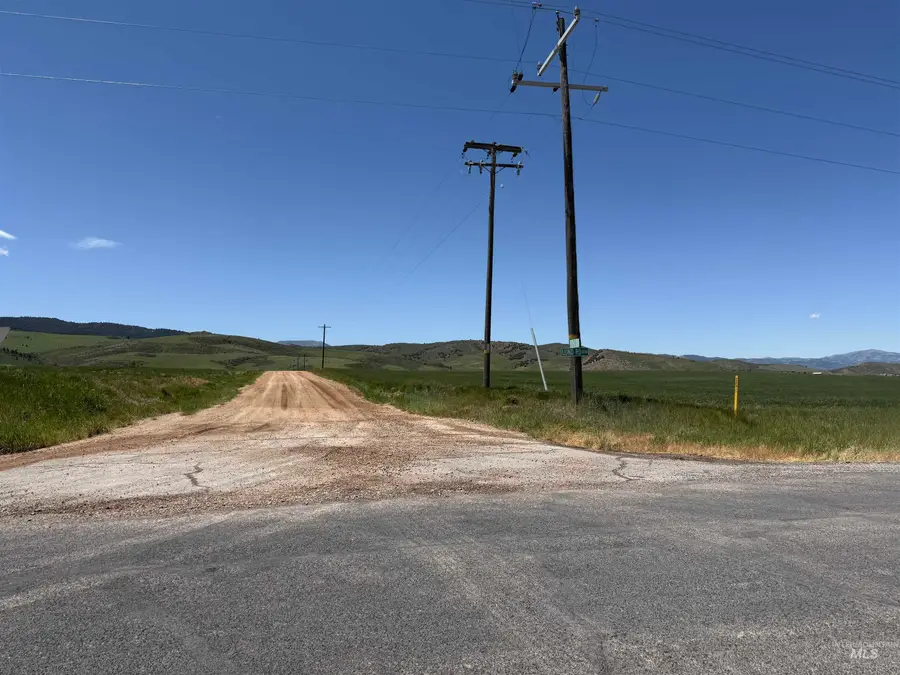 2002 Lund Road, Bancroft, ID 83217 - #3