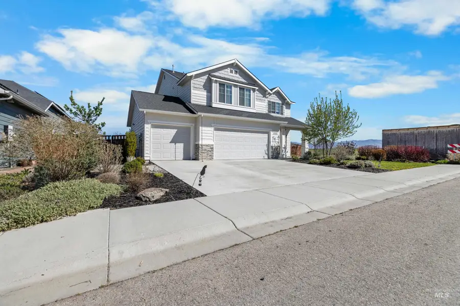 6988 Spur Street, Boise, ID 83709 - #2