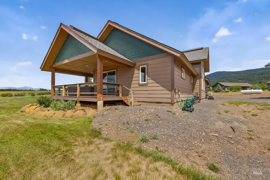 3202 Canyon Creek Way, New Meadows, ID 83654 - #2