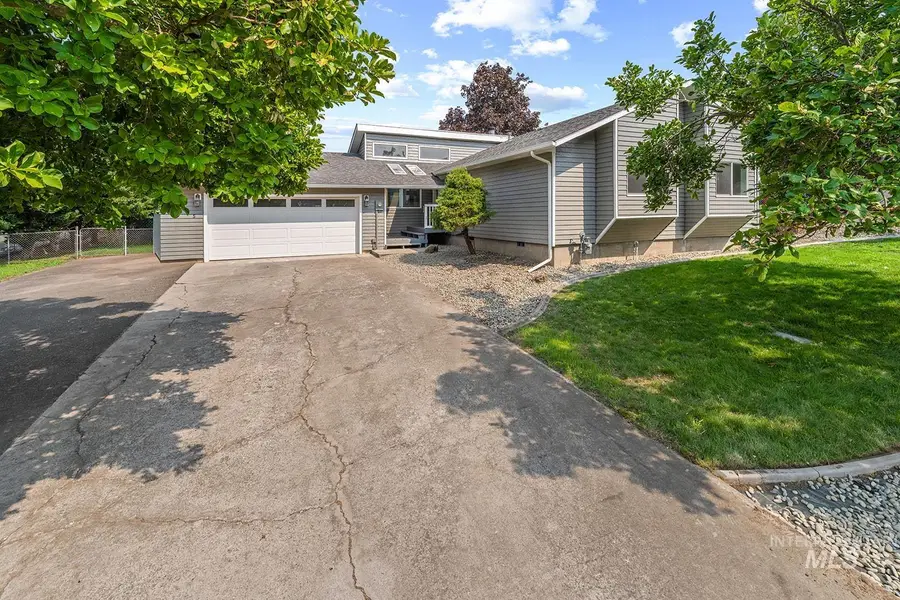 2405 Shelley Lane, Clarkston Heights Vineland, WA 99043 - #2