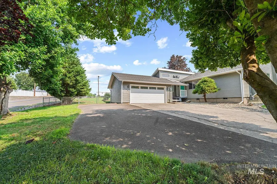 2405 Shelley Lane, Clarkston Heights Vineland, WA 99043 - #3